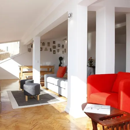 Downtown With Sea View Apartment Cascais