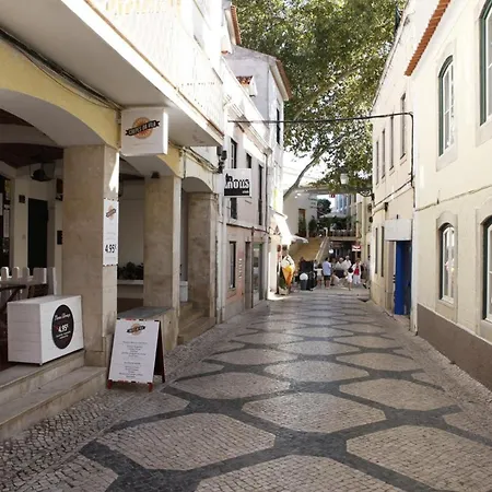 Downtown With Sea View Apartment Cascais