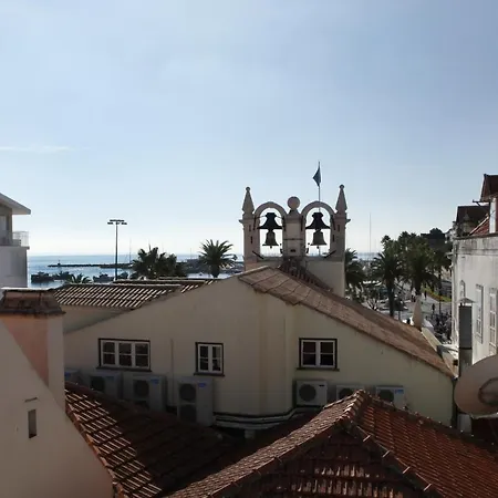 Lägenhet Downtown With Sea View Cascais